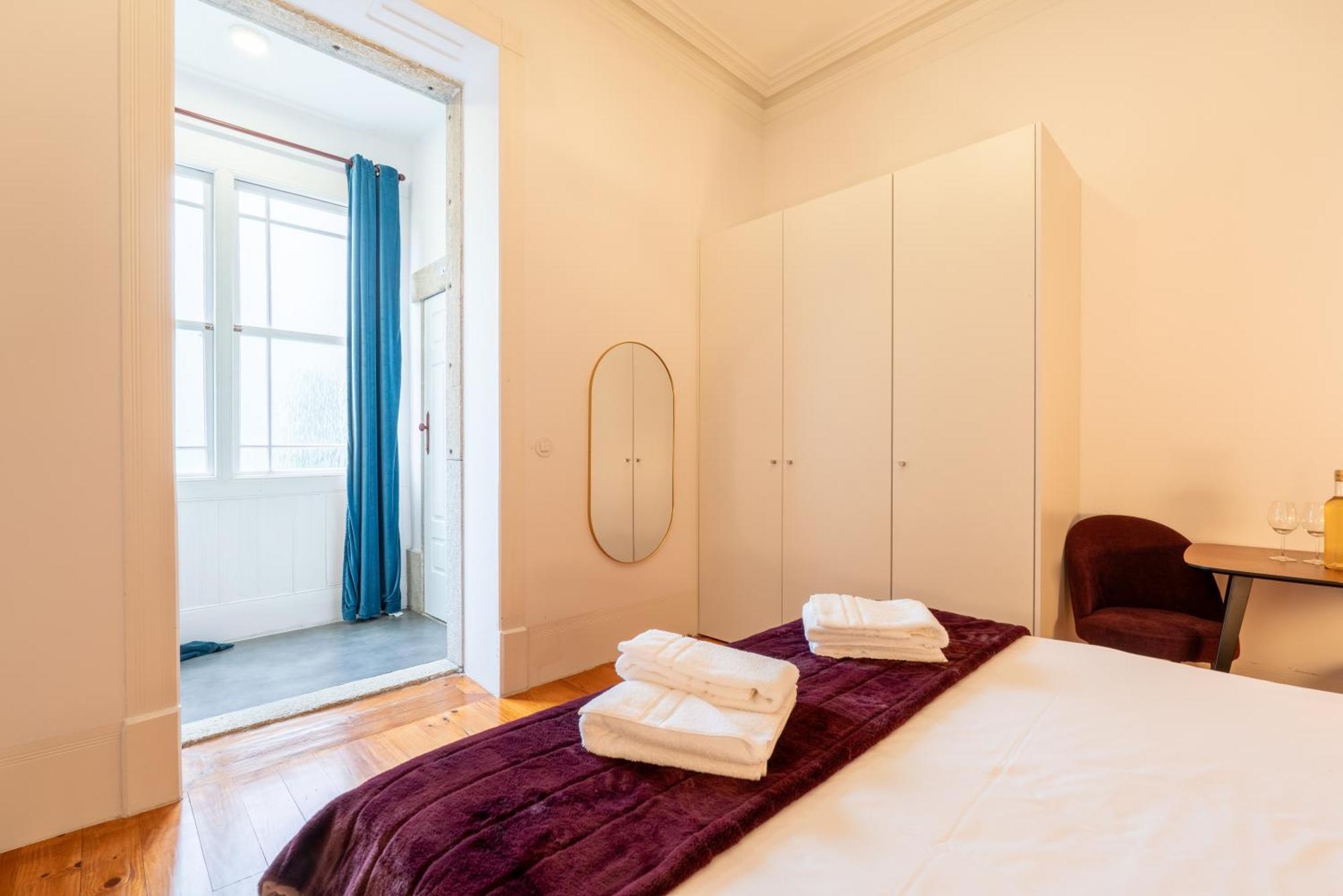 Casa D'almeida By Stories