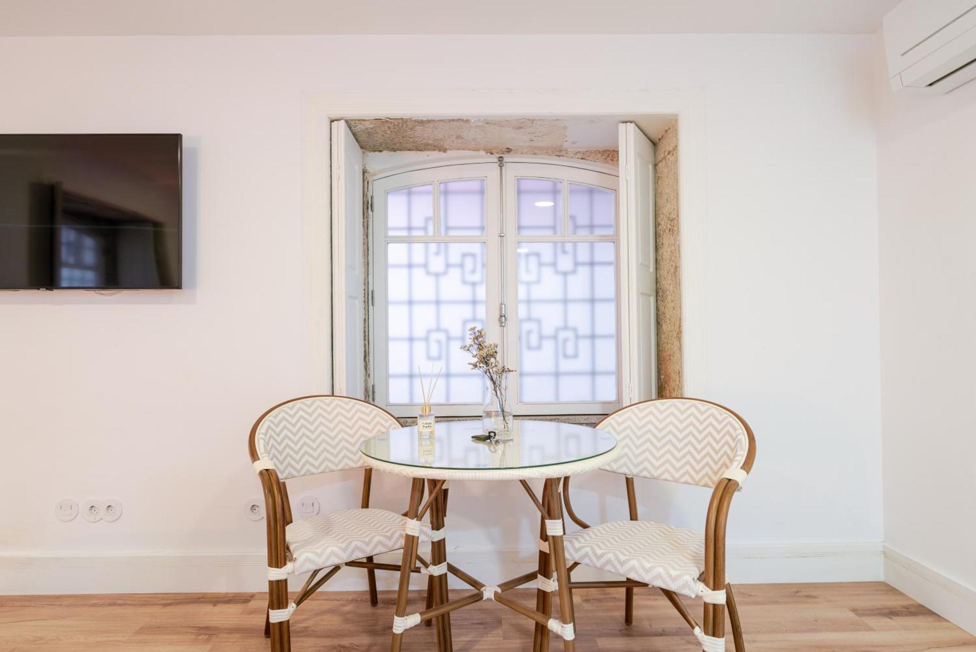Aparthotel Casa D'almeida By Stories
